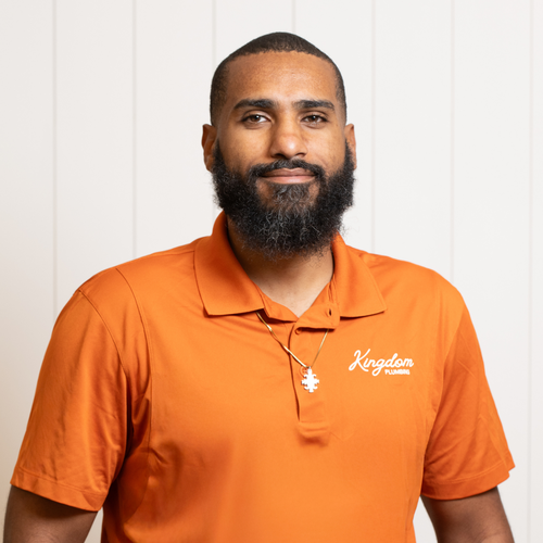 Kingdom Plumbing technician